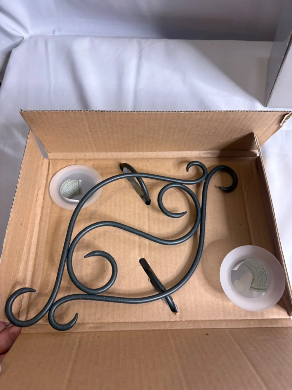 Partylite P0121 Wrought Iron and Frosted Glass Scroll Sconce NEW in Original Box - Picture 6 of 9